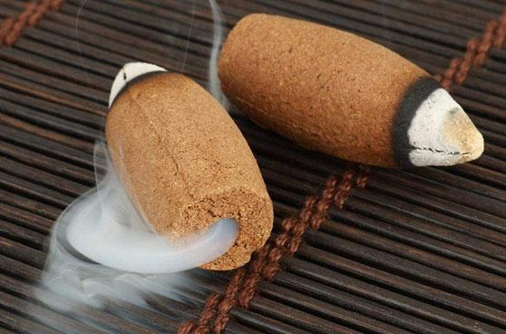 Thác Trầm Hương và Tác Dụng Thư Giãn: Khám Phá Sức Mạnh Tinh Thần